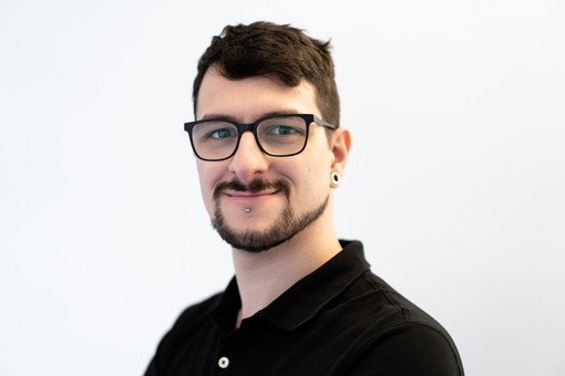 Da Riva Ligure si svelano i misteri della biologia: il comunicatore scientifico Gioele Lecquio pubblica un nuovo libro (foto) Da Riva Ligure si svelano i misteri della biologia: il comunicatore scientifico Gioele Lecquio pubblica un nuovo libro (foto)