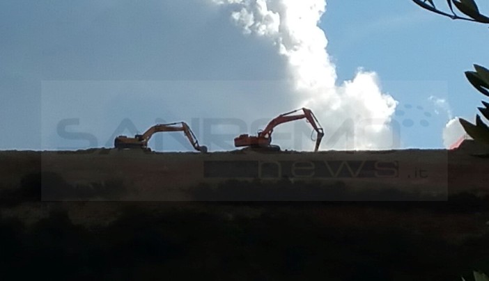 Sanremo: lavori alle 7 di stamattina al 'Lotto 6', il Movimento 5 Stelle presenta un esposto al Sindaco