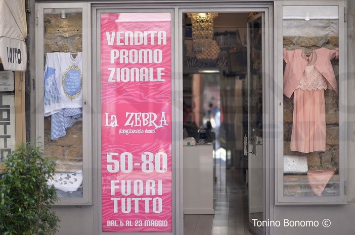 Sanremo: chiude 'La Zebra' di via Matteotti, la titolare "Un po' per la crisi ma soprattutto per una buona offerta ricevuta"