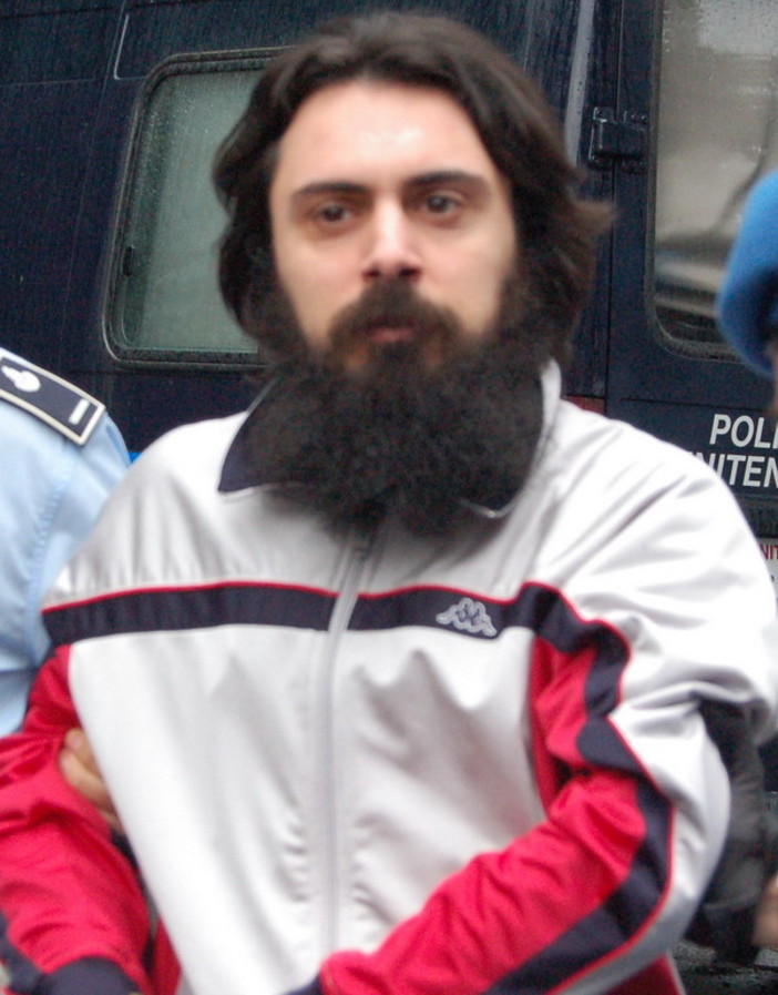 I giudici confermano 6 anni e mezzo di Rems per Luca Delfino: il 24 maggio però una nuova udienza I giudici confermano 6 anni e mezzo di Rems per Luca Delfino: il 24 maggio però una nuova udienza