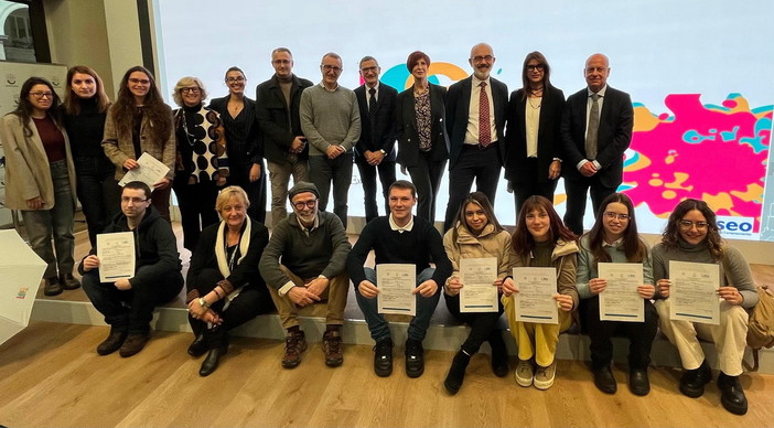 Politiche giovanili: Regione Liguria presenta ‘Log-in’, il progetto condiviso per far conoscere opportunità gratuite sul territorio a ragazzi dai 16 ai 30 anni Politiche giovanili: Regione Liguria presenta ‘Log-in’, il progetto condiviso per far conoscere opportunità gratuite sul territorio a ragazzi dai 16 ai 30 anni