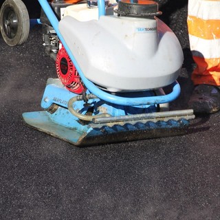 Buche sulle strade di Sanremo, il Comune affida lavori urgenti per un valore di quasi 50 mila euro