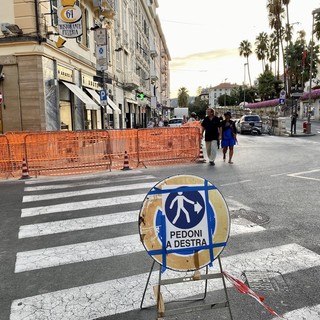 Il cantiere tra via Verdi e corso Imperatrice, sotto al Casinò Il cantiere tra via Verdi e corso Imperatrice, sotto al Casinò