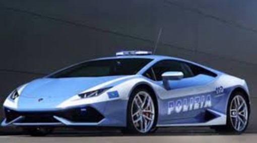 Imperia: la Lamborghini della Polizia di Stato alla Festa di San Giovanni