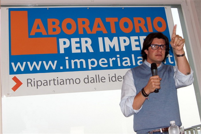 Imperia: Strescino sabato scorso al 'Laboratorio' "Il PDL non è un partito ma un comitato d'affari!"
