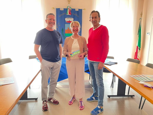Lions Club Bordighera 'Caponero Host' consegna buoni pasto alimentari per le famiglie bisognose Lions Club Bordighera 'Caponero Host' consegna buoni pasto alimentari per le famiglie bisognose