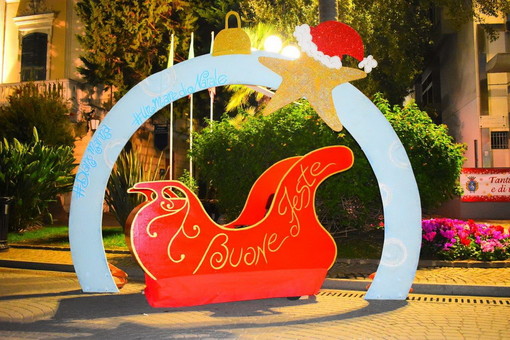 Aspettando il Natale, a Diano Marina: un interessante weekend tra luci e colori