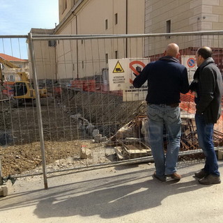 Imperia: sopralluogo sui cantieri 'Dal Parasio al Mare', Capacci "Ottima la qualità dei lavori!" Imperia: sopralluogo sui cantieri 'Dal Parasio al Mare', Capacci "Ottima la qualità dei lavori!"