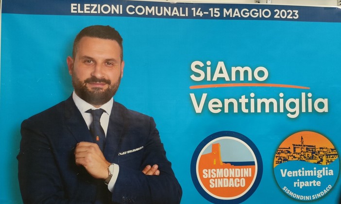 Ventimiglia: il candidato sindaco Gabriele Sismondini presenta a '2 ciapetti con Federico' il suo progetto per la città Ventimiglia: il candidato sindaco Gabriele Sismondini presenta a '2 ciapetti con Federico' il suo progetto per la città