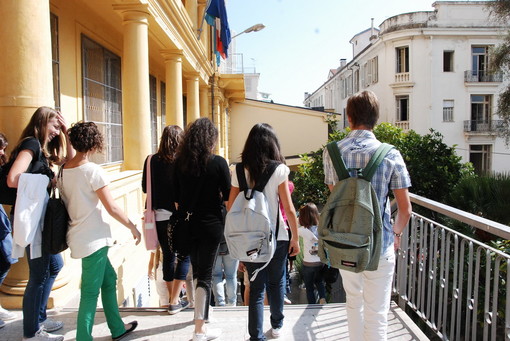 Anche due docenti del Liceo Cassini di Sanremo riceveranno le 'Twinning label'