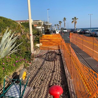 Ventimiglia: lungomare Varaldo non per tutti, la denuncia di un cittadino non vedente Ventimiglia: lungomare Varaldo non per tutti, la denuncia di un cittadino non vedente
