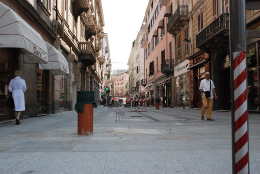 Negozi aperti anche domani nell'ambito delle iniziative del Comitato 'Per un'altra Sanremo - No Outlet' Negozi aperti anche domani nell'ambito delle iniziative del Comitato 'Per un'altra Sanremo - No Outlet'