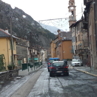 Semafori e dossi in Val Roya a Fontan: le perplessità e le domande di Marco Stella