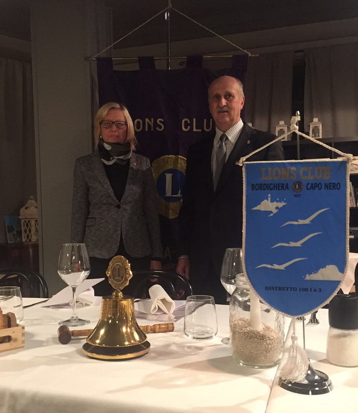 Bordighera: con una cena il Lions Club Capo Nero Host ha raccolto diversi fondi per una famiglia bisognosa Bordighera: con una cena il Lions Club Capo Nero Host ha raccolto diversi fondi per una famiglia bisognosa