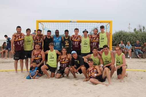 La Liguria di Beach Handball insieme alla Francia