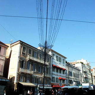 Sanremo: si lavora alla 'Notte Bianca', installazione delle luminarie ed arriva la 'Medaglia d'Oro' del Presidente