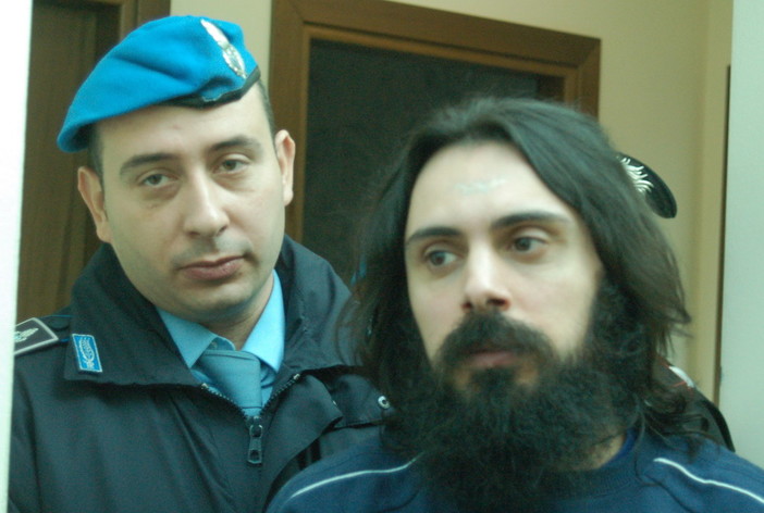 Un anno in più in una struttura per Luca Delfino, i giudici: "Non ha seguito una terapia"