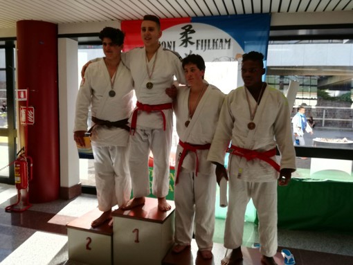 Judo il 14enne Lorenzo Rossi del Sakura di Arma di Taggia conquista l'argento al Trofeo Italia