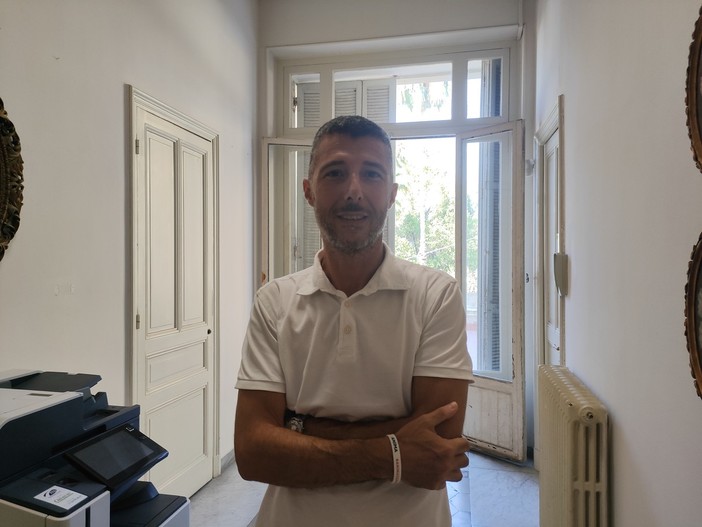 Nuovo parcheggio temporaneo al posto dell'ecomostro di Portosole: l'analisi del consigliere Luca Marvaldi Nuovo parcheggio temporaneo al posto dell'ecomostro di Portosole: l'analisi del consigliere Luca Marvaldi