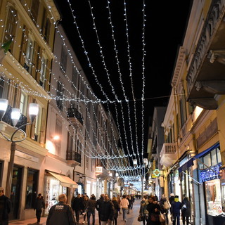 Le luminarie del 2017 in via Matteotti Le luminarie del 2017 in via Matteotti