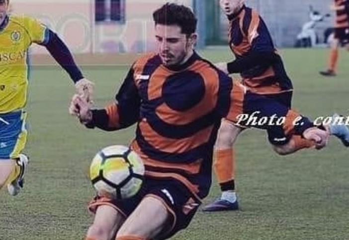 Lorenzo Vecchiotti in azione nella scorsa stagione con la maglia del Bordighera Sant'Ampelio