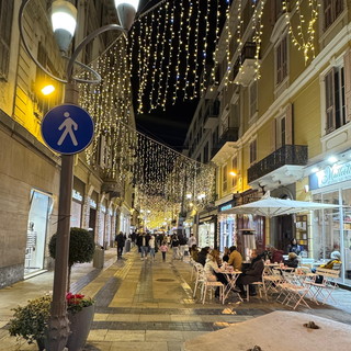 Sanremo in festa: da oggi la città si anima dopo il Natale tranquillo, sold out negli hotel e città in festa per il Capodanno 2026