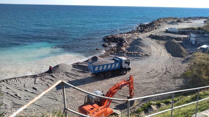 I lavori a Bussana, zona Torchi