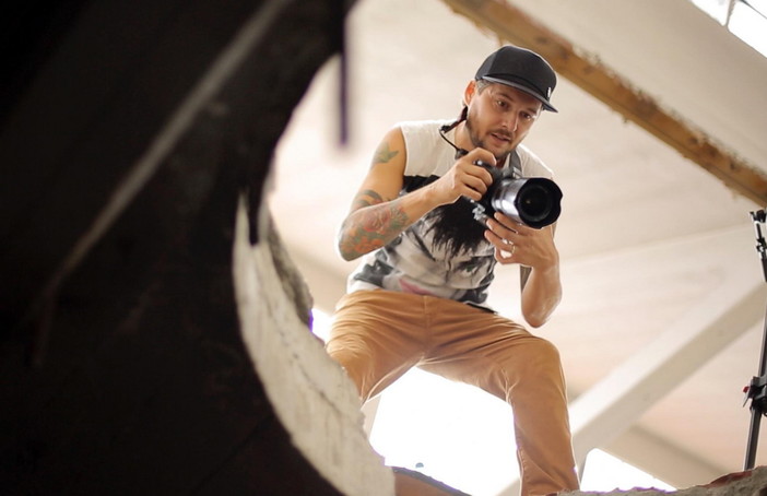Imperia: domani e venerdì, nuova inaugurazione al M.A.C.I. con l'artista fotografo e regista torinese Luca Saini Imperia: domani e venerdì, nuova inaugurazione al M.A.C.I. con l'artista fotografo e regista torinese Luca Saini