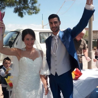 Sanremo: questa mattina si sono uniti in matrimonio Laura e Walter, auguri da amici e parenti Sanremo: questa mattina si sono uniti in matrimonio Laura e Walter, auguri da amici e parenti