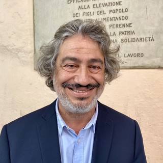Santo Stefano al Mare: torna la quinta edizione della rassegna ‘Un libro per l'estate’ Santo Stefano al Mare: torna la quinta edizione della rassegna ‘Un libro per l'estate’