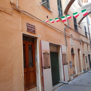 La casa natale di Pastochi a Riva Ligure La casa natale di Pastochi a Riva Ligure