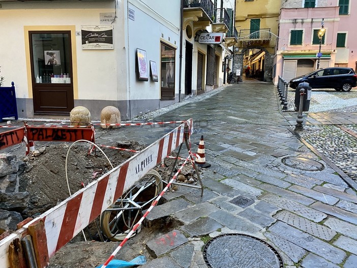 I lavori per portare la fibra anche nel cuore di Sanremo