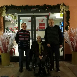 Ieri grande festa di Natale ieri alla casa di riposo 'Le grange' di Riva Ligure Ieri grande festa di Natale ieri alla casa di riposo 'Le grange' di Riva Ligure