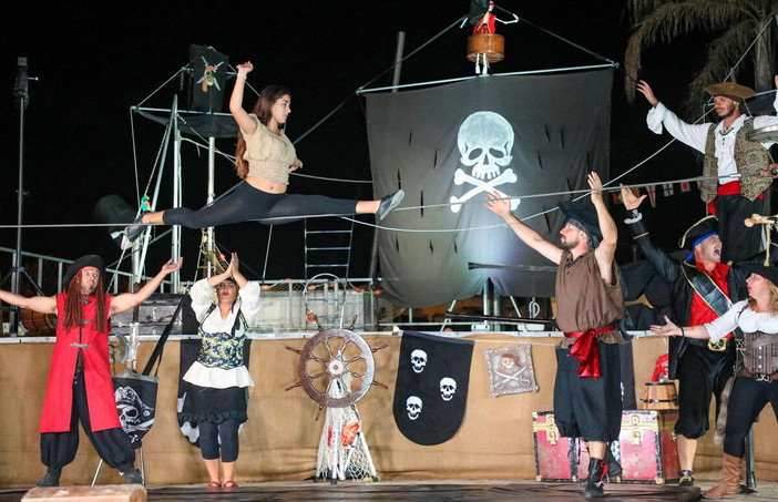 Santo Stefano al Mare, torna "Lunedì Bimbi": il 27 luglio in Piazza Baden Powell arriva lo spettacolo "La Nave Fantasma" Santo Stefano al Mare, torna "Lunedì Bimbi": il 27 luglio in Piazza Baden Powell arriva lo spettacolo "La Nave Fantasma"