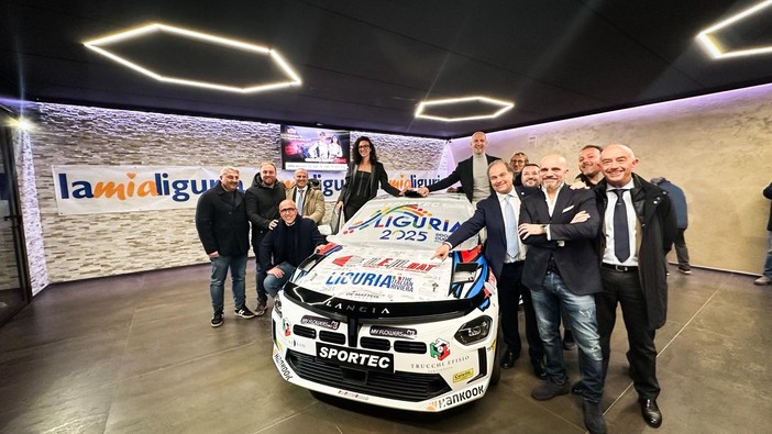 Turismo e sport, vettura logata Liguria partecipa al Rally di Monte-Carlo (Foto)