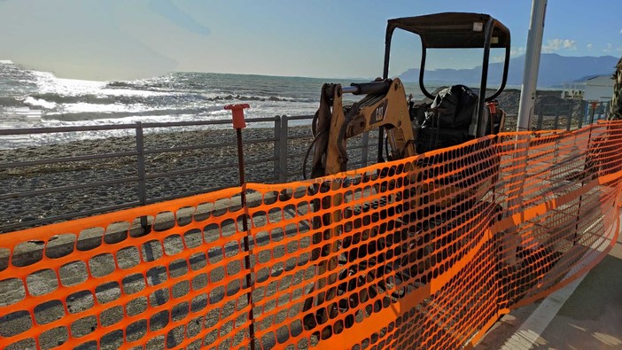 I lavori sul lungomare di Vallecrosia I lavori sul lungomare di Vallecrosia