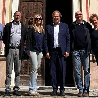 L'assessore Lombardi con Giuliano Raimondo, Fiorenzo D'Annunzio, Rosella Gastaldo, Stefano Oddera e Gloria Buscaglione