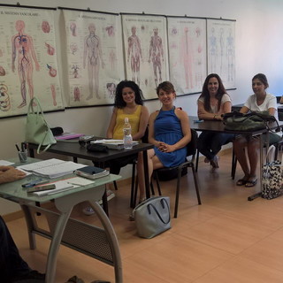Imperia: ieri lezione organizzata dalla Confartigianato per le future imprenditrici estetiste (Foto)