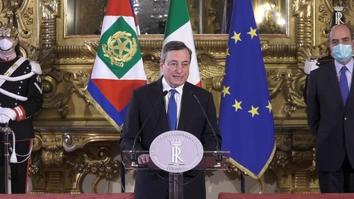 Il governo si appresta a varare il decreto 'Sostegni', sul piatto 32 miliardi, aiuti a imprese e stagionali Il governo si appresta a varare il decreto 'Sostegni', sul piatto 32 miliardi, aiuti a imprese e stagionali