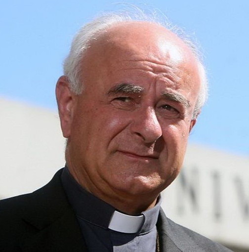 Sanremo: domani pomeriggio al Casinò il Presidente del Pontificio Consiglio della Famiglia Mons. Paglia presenta il suo ultimo libro Sanremo: domani pomeriggio al Casinò il Presidente del Pontificio Consiglio della Famiglia Mons. Paglia presenta il suo ultimo libro