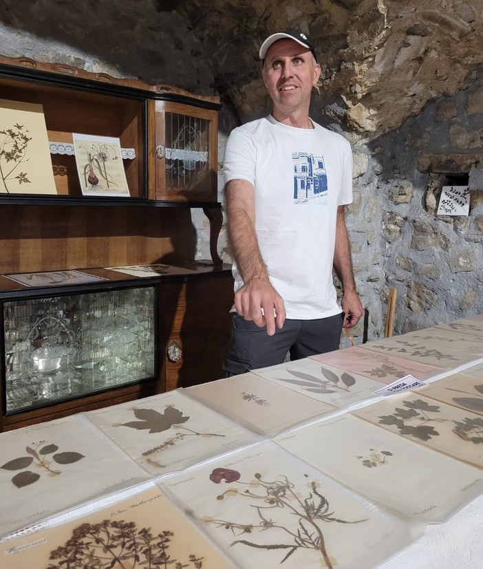Bajardo: domenica il botanico Marco Damele presenta "Il mio erbario" Bajardo: domenica il botanico Marco Damele presenta "Il mio erbario"