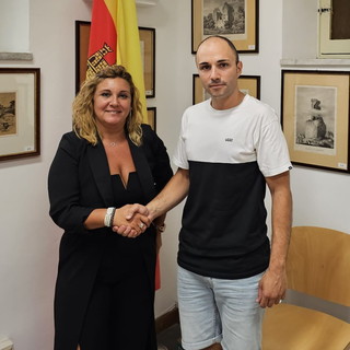 Raccolta dei rifiuti a Ventimiglia: incontro della Confesercenti con l'assessore Milena Raco