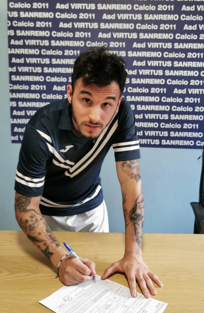 Mattia Ambesi, centrocampista della Virtus Sanremo