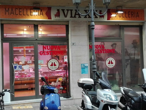 Per Pasqua e Pasquetta la Macelleria Via XX di Sanremo propone carne allevata solo ad erba. A Pasquetta rimane aperta la mattina