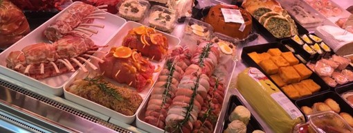 Per la Macelleria Crea, la carne è un alimento prezioso che va sempre scelto con cura Per la Macelleria Crea, la carne è un alimento prezioso che va sempre scelto con cura