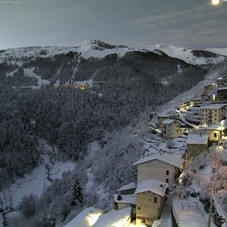 Monesi e Piaggia al risveglio questa mattina Monesi e Piaggia al risveglio questa mattina