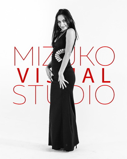 Ventimiglia: pochi giorni al via all'evento "ModelSharing", con Lola Andrea Amadori. Il 3 giugno presso lo studio fotografico MizukoVisualStudio Ventimiglia: pochi giorni al via all'evento "ModelSharing", con Lola Andrea Amadori. Il 3 giugno presso lo studio fotografico MizukoVisualStudio