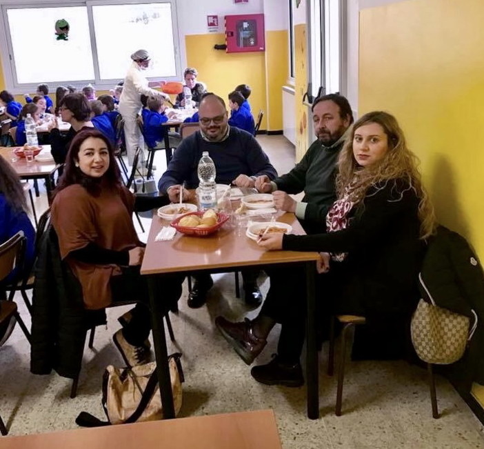 Riva Ligure: 'Borsellino elettronico', una grande novità per il pagamento della mensa scolastica Riva Ligure: 'Borsellino elettronico', una grande novità per il pagamento della mensa scolastica