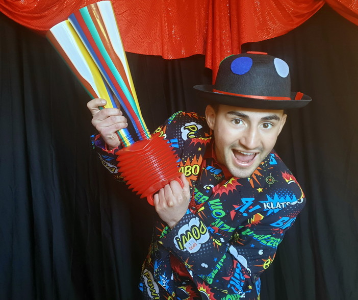 Ventimiglia: il Mago Taz in 'Un sogno magico', domenica prossima nuovo appuntamento con i piccoli spettatori al Teatro Comunale Ventimiglia: il Mago Taz in 'Un sogno magico', domenica prossima nuovo appuntamento con i piccoli spettatori al Teatro Comunale