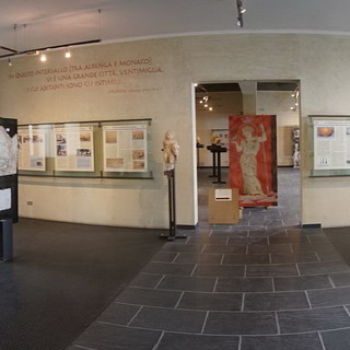 Ventimiglia: aperture straordinarie serali del Museo per festeggiare il Ferragosto con visite guidate per ricordare l'imperatore a cui furono intitolate le ferie Ventimiglia: aperture straordinarie serali del Museo per festeggiare il Ferragosto con visite guidate per ricordare l'imperatore a cui furono intitolate le ferie